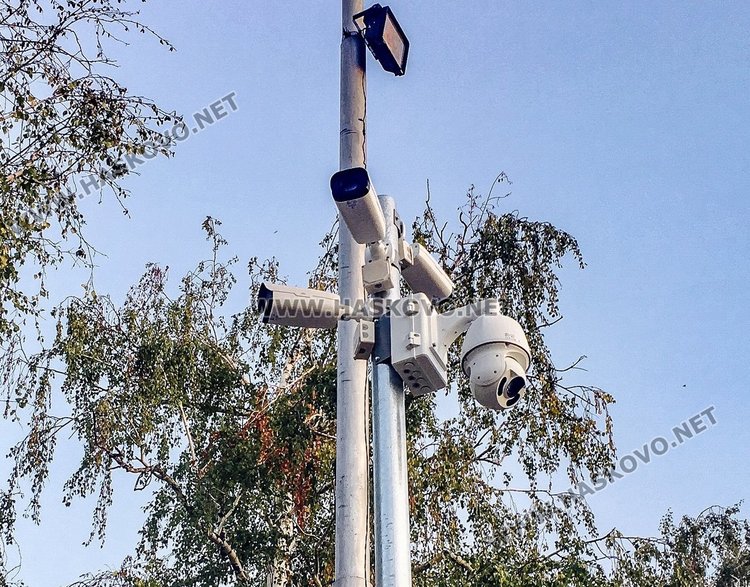 С видеонаблюдение заловиха обирджия на 12-годишна димитровградчанка