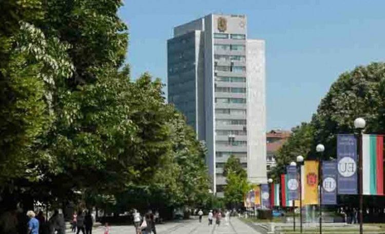 Общинският съвет в Перник отмени решението си за закупуване на Кръвна банка