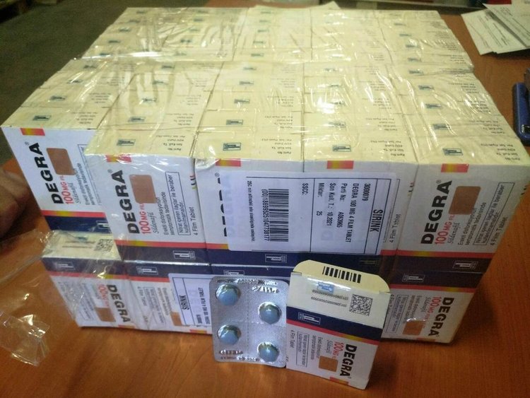 Контрабанда за полова мощ задържаха митническите служители на Капитан Андреево