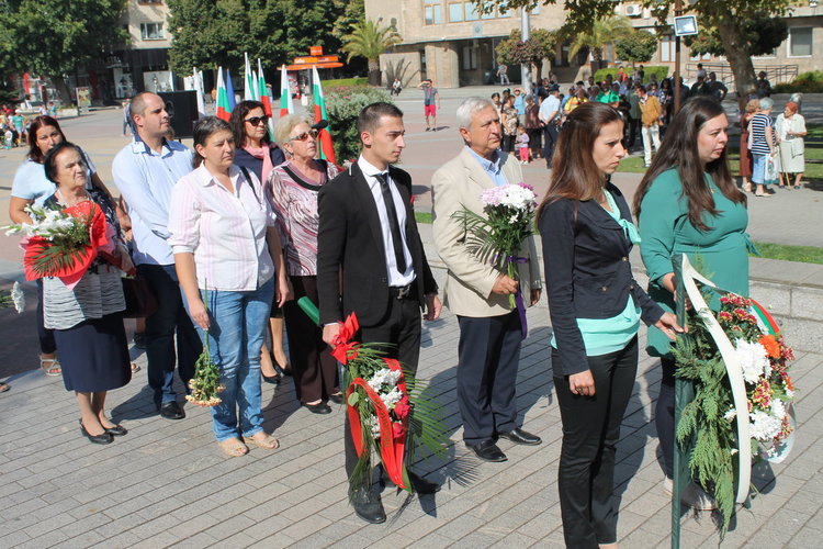 Раздадоха 110 копия от Манифеста на Независимостта