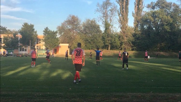 Футболистите на „Хасково 1957” с нулево равенство срещу „Садово”