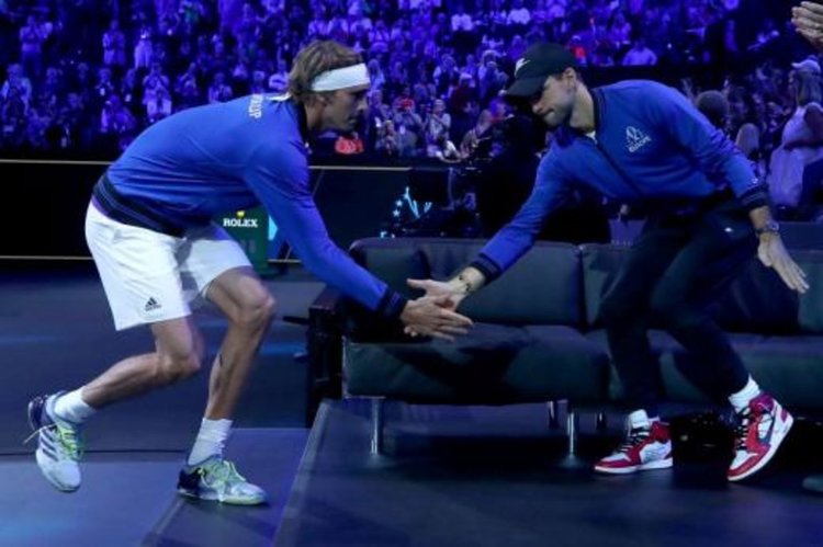 Григор Димитров взе първи трофей в ръце през 2018 г. 