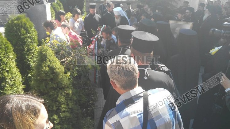 Патриарх Неофит към широколъчани: Да са щастливи, че имат молитвеник за тяхното село – Екзарх Стефан