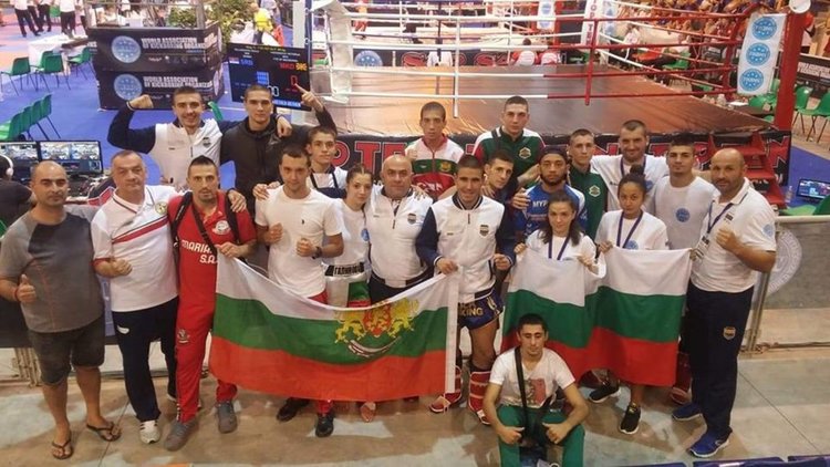 Димитър Петров е новият световен шампион по кикбокс за кадети