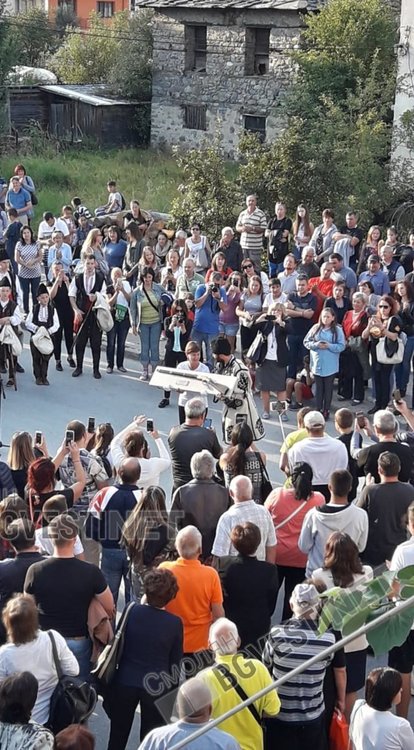 Пушката на Капитан Петко войвода предизвика фурор на Хайдушките празници в Чепеларе