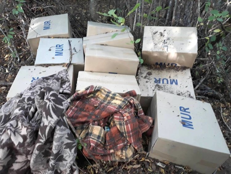 Полицията в Смолян разби канал за контрабанда на цигари, трима в ареста