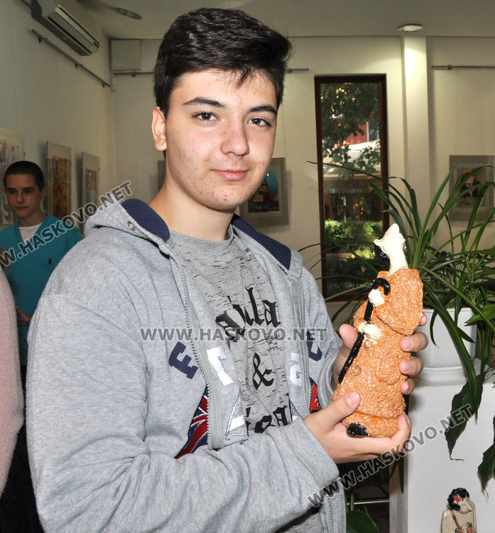 Галерия „Форум“ представя за първи път школа “Колорит“