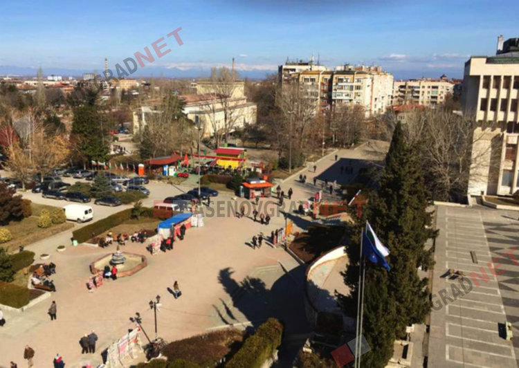 Слънчев четвъртък, градусите гонят 20 