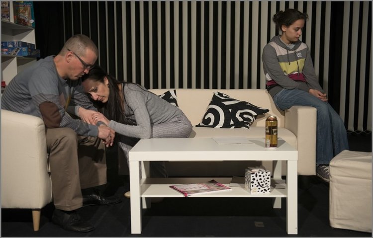 Пиеса с „Пулицър“ гостува в Хасково. „Заешка дупка“ на Театър 199 вдига завесата през октомври