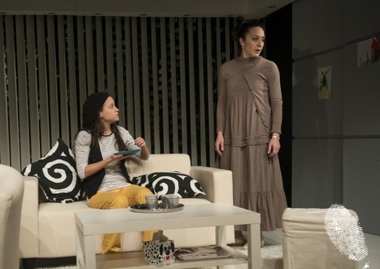 Пиеса с „Пулицър“ гостува в Хасково. „Заешка дупка“ на Театър 199 вдига завесата през октомври