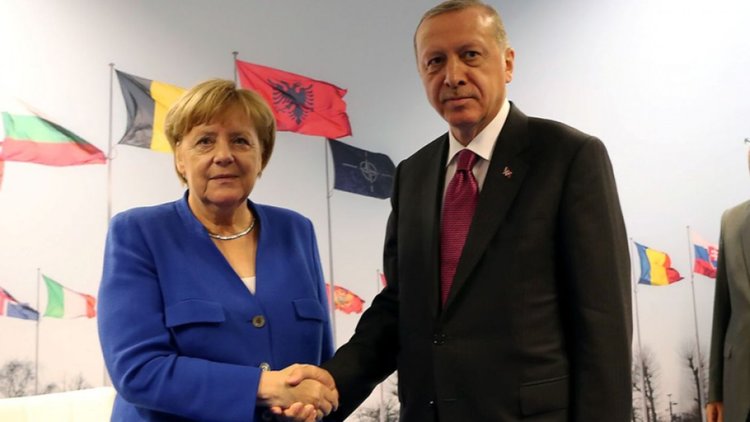 Меркел и Ердоган провеждат среща на фона на протести 