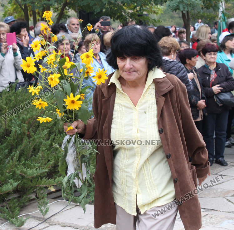 Стотици почетоха паметта на 2000 изклани тракийци край Маджарово