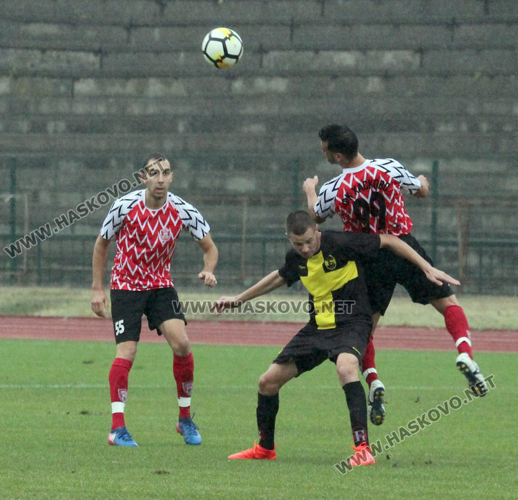 Хасково победи Първомай на футбол с 1:0 на Ямача