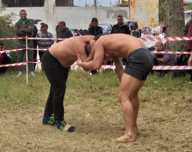 Хасковлията Георги Димитров спечели коч от борбите в Тянево