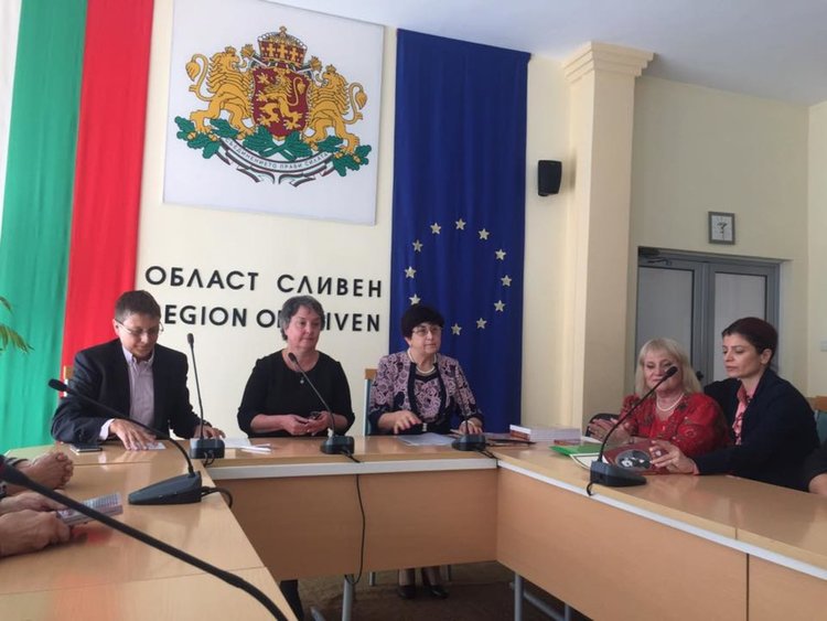 Ученичка от ОУ „Пенчо Славейков“ с първо място в литературен конкурс