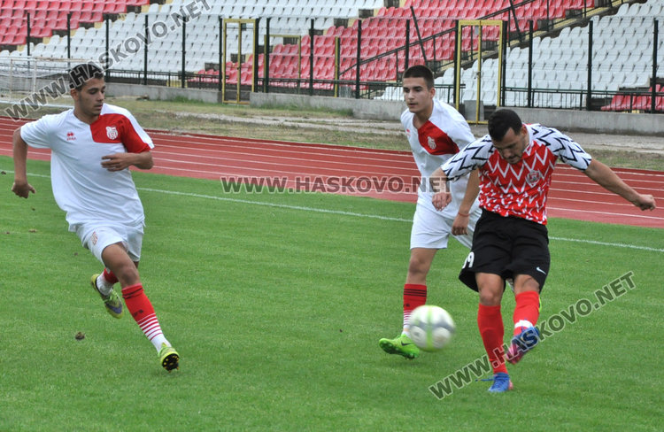 АФК „Хасково“ победи ФК „Хасково“ в полуфинала за Купата на аматьорите
