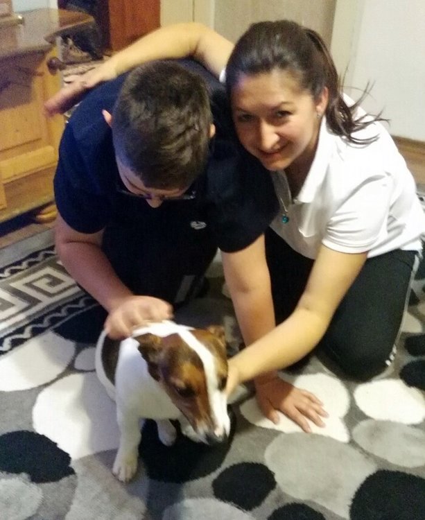 Милена и децата й обичат животните и се радват на всеки домашен любимец, който им гостува, снимка:личен архив