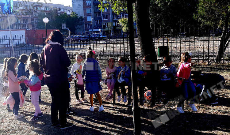 Кметът и полицията осигуриха безопасността на първокласниците от „Паисий“, вече учат в Бизнесинкубатора