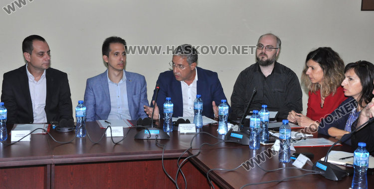 Съветът за развитие иска от държавата десетки милиони за пътищата в региона