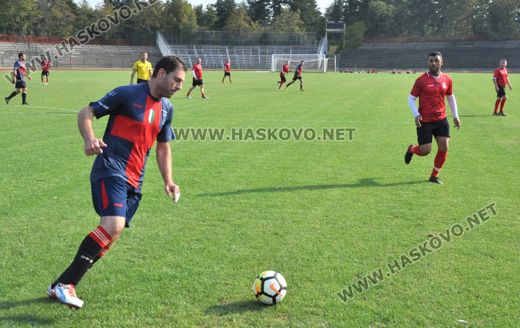 ФК „Хасково 1957“ областен шампион при ветераните, Бабангида с хеттрик