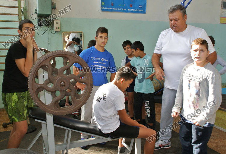 Медалисти по борба от Ксанти на обмяна на опит в клуб “Ангел войвода”