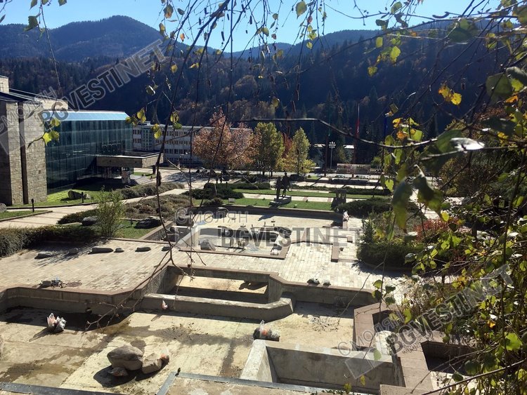 Четвъртък: облаци и вятър, но топло