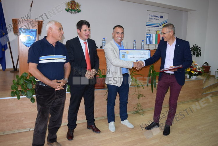 Доставиха нова апаратура за ардинската болница,закупена със средства от Ротари клубове от Бурса и Кърджали