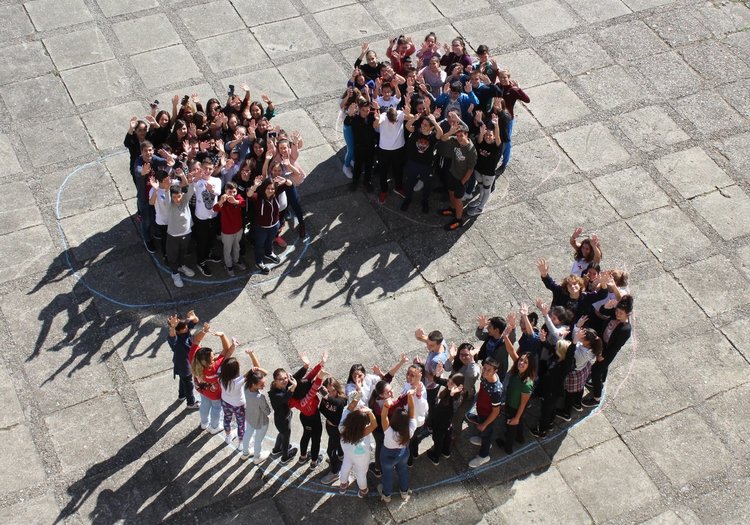 &bdquo;Жива усмивка&ldquo; в Езиковата в Деня на усмивката 