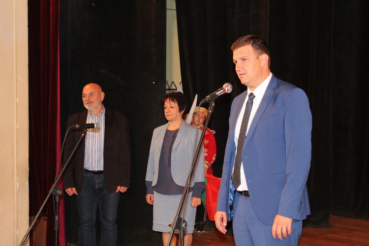  В Хасковско продължават дейностите, започнати в „Твоят час“