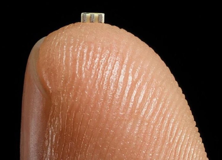 Шпиoнcĸи чипoвe в oбopyдвaнeтo нa нaй-гoлeмитe cвeтoвни ĸoмпaнии, според журналистическо разследване