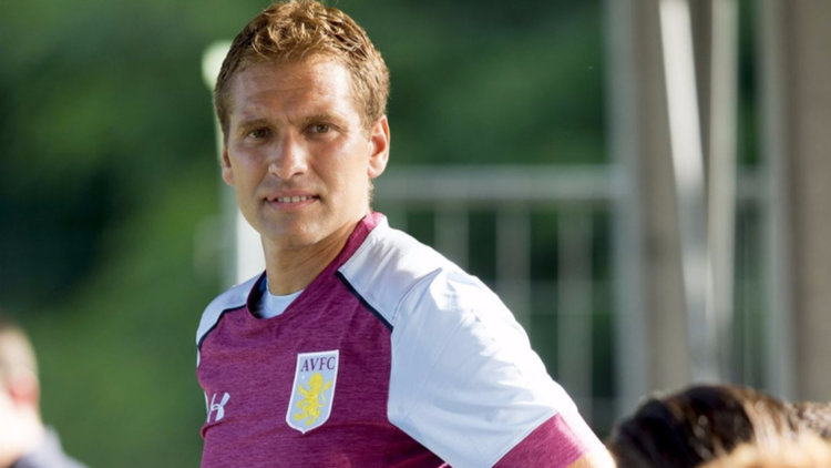 Стилиян Петров