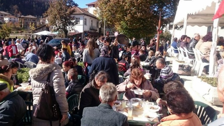 Край на ментетата на Смилянски фасул, защитават го с европейска марка