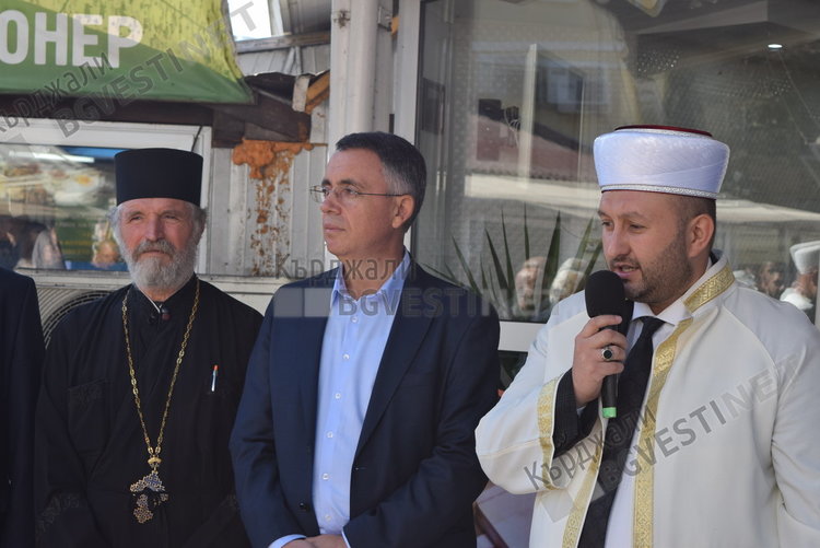 Хасан Азис: Целта на отбелязването на Деня Ашуре е да бъдем заедно в Кърджали