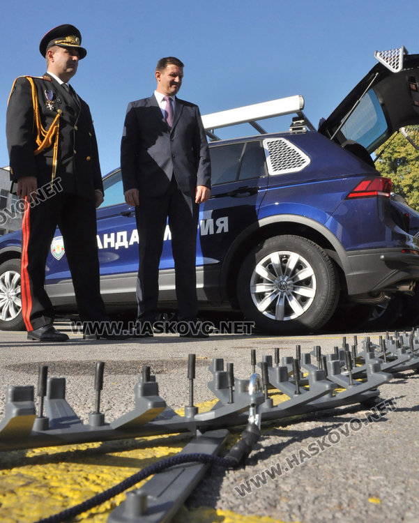 Полицията и Жандармерията в Хасково получиха 53 нови коли