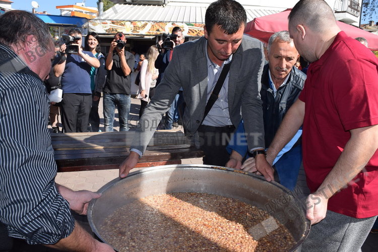 Хасан Азис: Целта на отбелязването на Деня Ашуре е да бъдем заедно в Кърджали