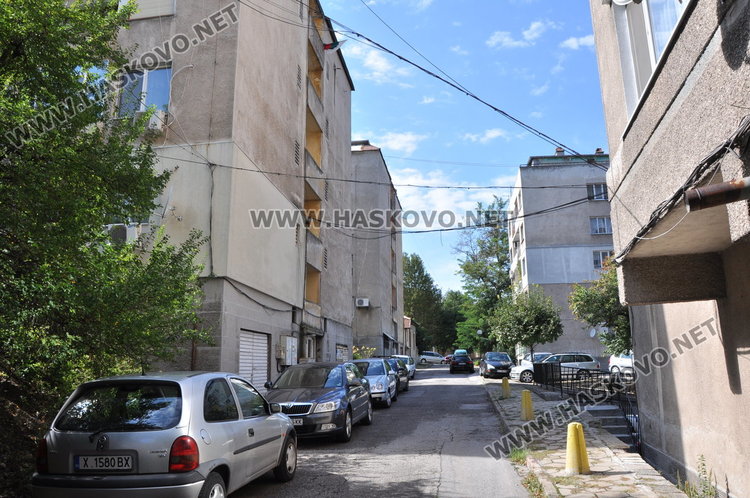 Улицата на името на Аспарух Лешников в Хасково излезе от анонимност