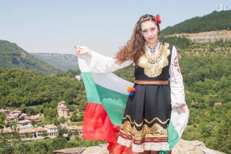 Кадри от област Кърджали ще бъдат включени в проект "Аз съм българка"