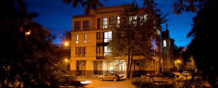 Подпалиха руската Фабрика за тролове