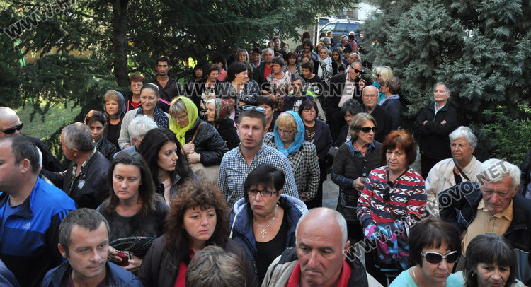 Дядо Киприан донесе чудотворната Богородица от Ананиев в Харманли