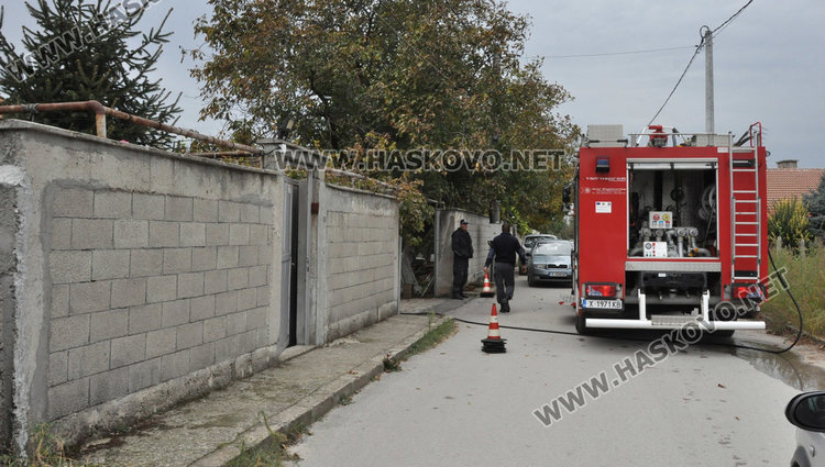 Гръмнал телевизор опуши вила на „Кенана“