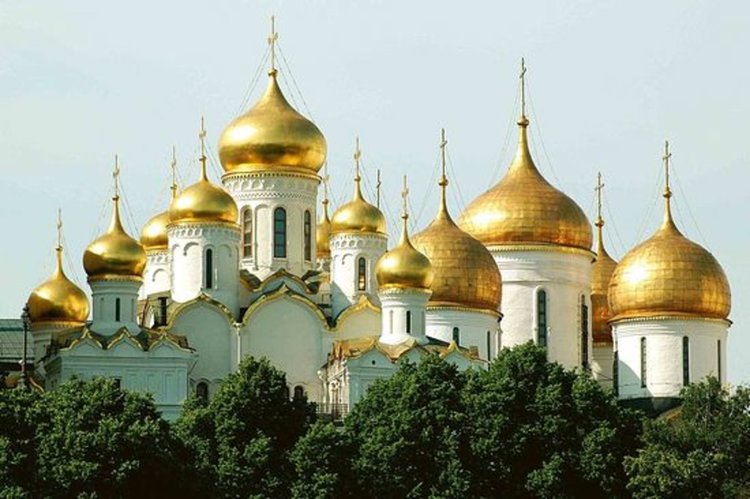 Руската православна църква къса отношенията с Вселенската патриаршия