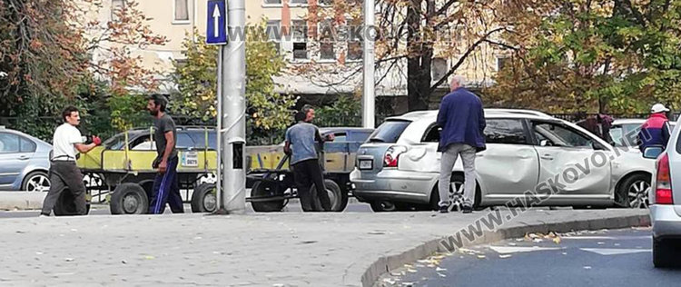 Роми с каруца се забиха в Тойота до Цигарената и офейкаха