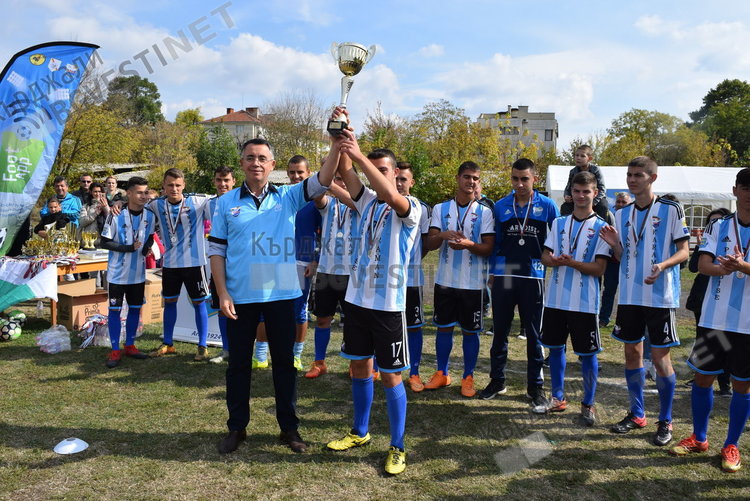 Двеста златни медала за децата на Кърджали, футболна фиеста на стадион „Горубсо”