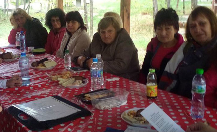 "Поезия в парка" четоха дебърци