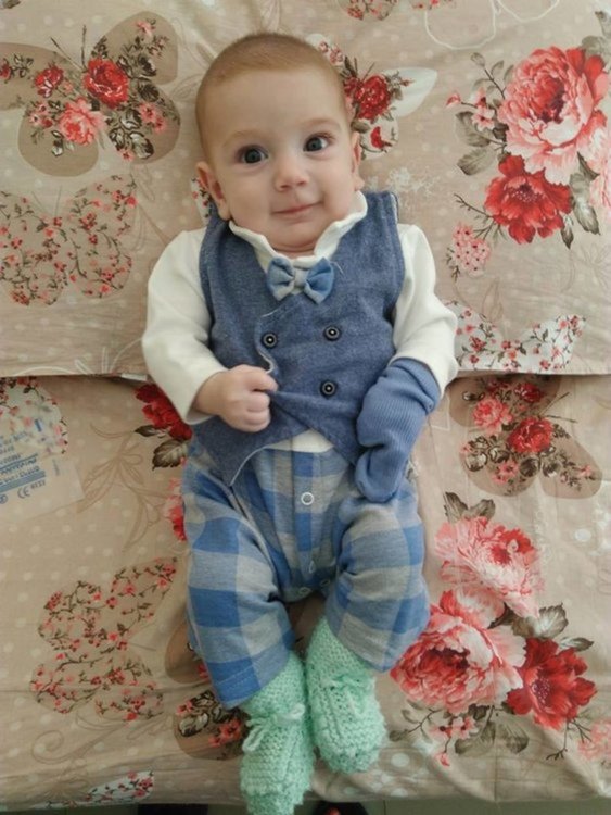 2 230 лева събра фотосесията в подкрепа на Борил 