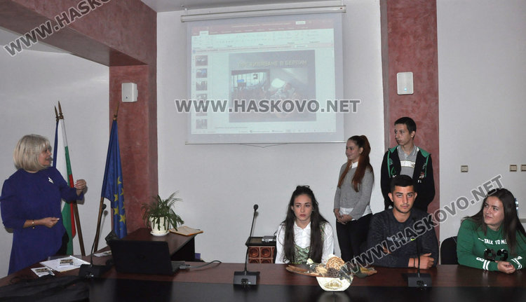 Ученици от Стамболово и Хасково с ресторантьорски сертификати от Берлин