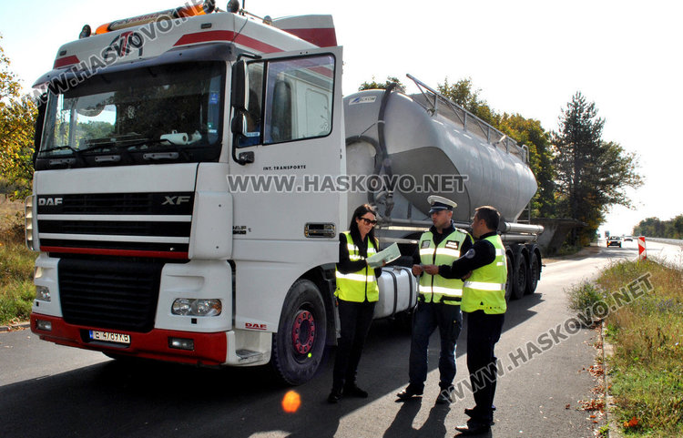 За ден проверени 90 автомобила и почти половината в нарушение