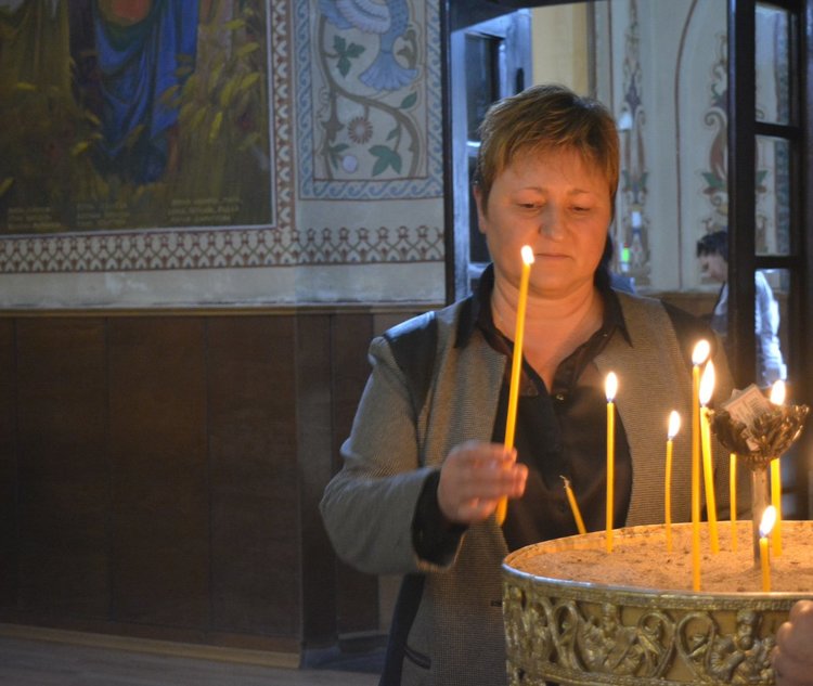 Църквата „Св. Иван Рилски“ в Харманли чества 80 г. и храмов празник