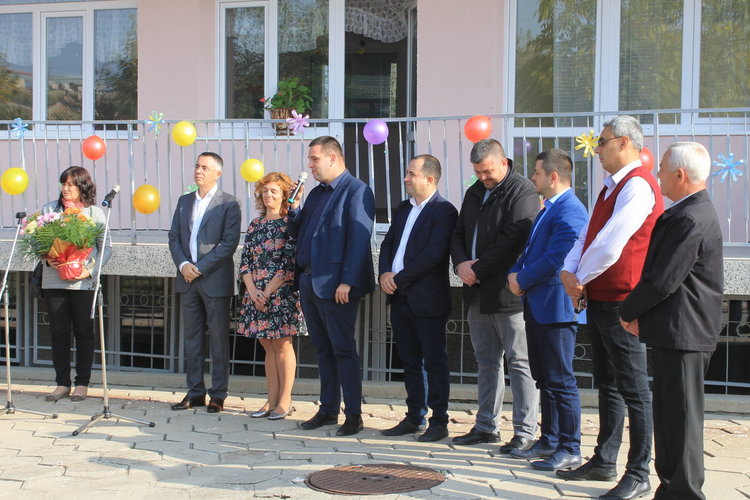 Областният управител бе гост на Празника на мекицата в Енчец