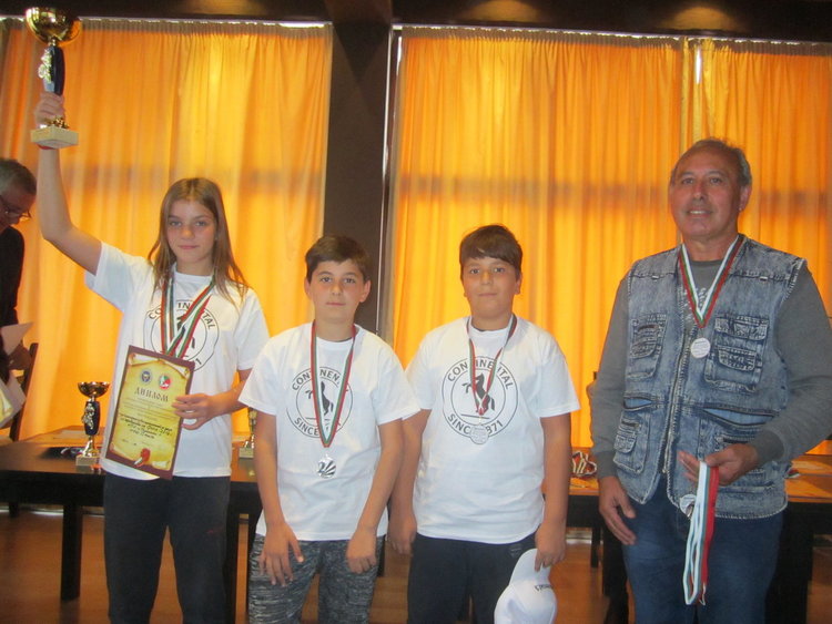 Приключи най-успешната година за първомайския клуб по приложно колоездене